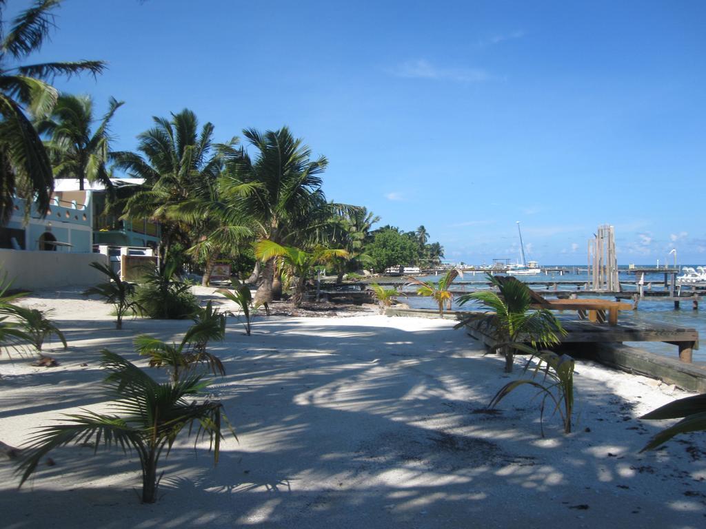 Villa Carolyn'S House Cayo Caulker Exterior foto